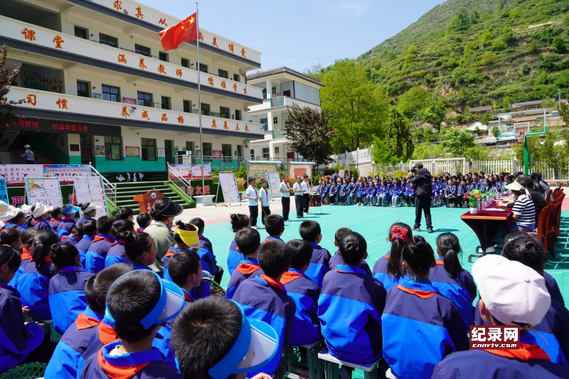 DSC07084_.jpg