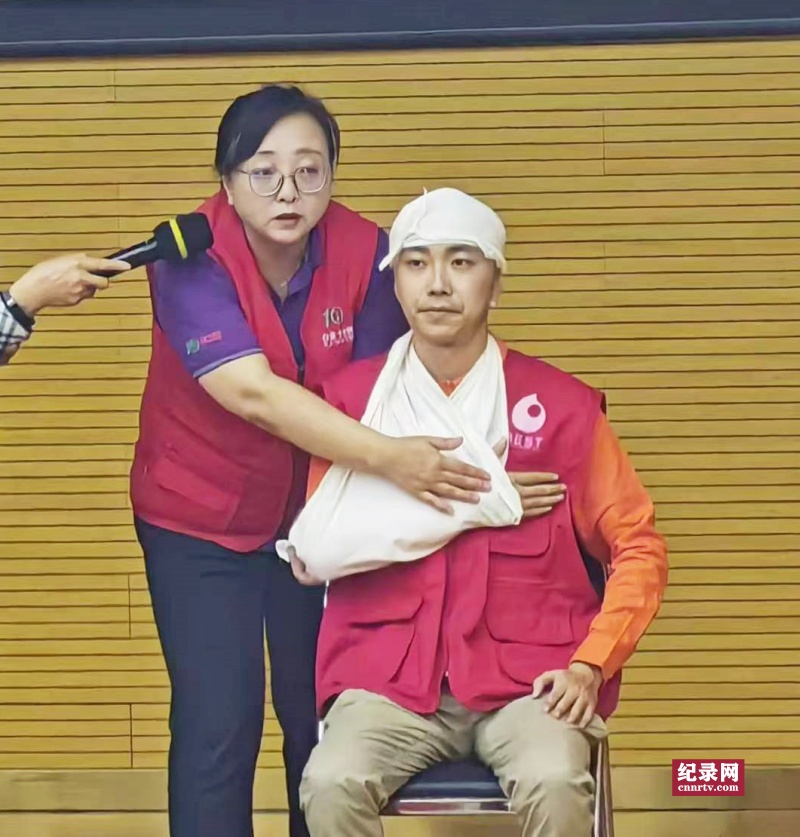 3_.jpg